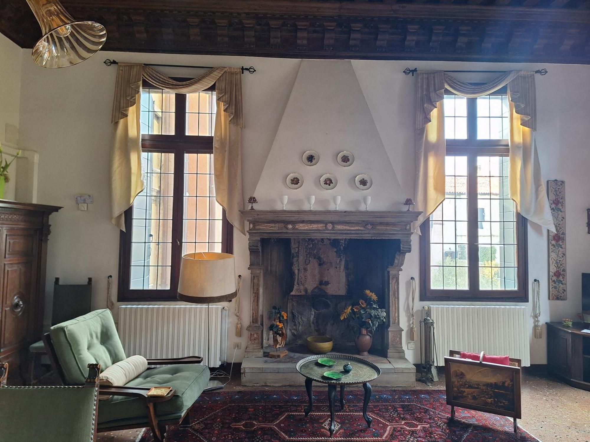 Appartamenti Inside Palazzo Foscarini ヴェネツィア エクステリア 写真