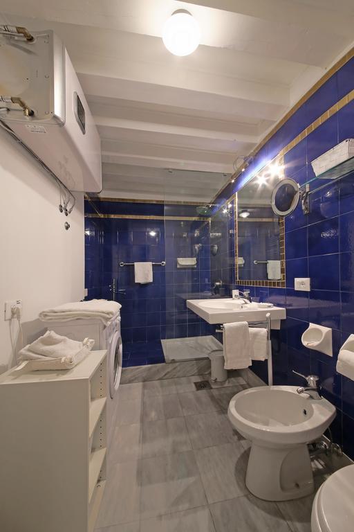 Appartamenti Inside Palazzo Foscarini ヴェネツィア エクステリア 写真