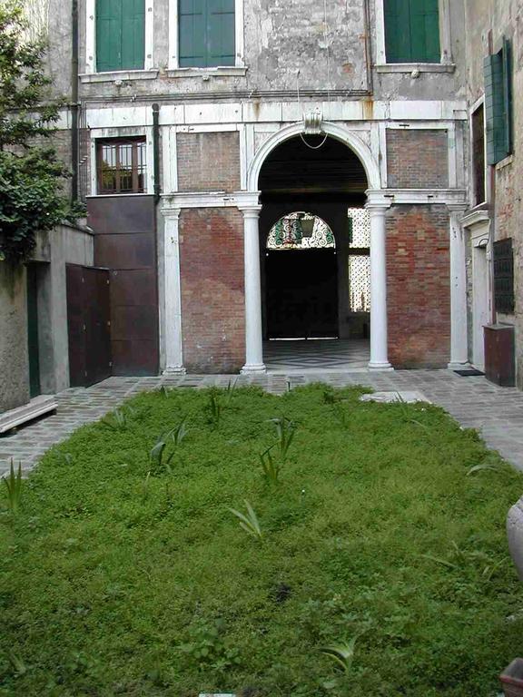 Appartamenti Inside Palazzo Foscarini ヴェネツィア エクステリア 写真