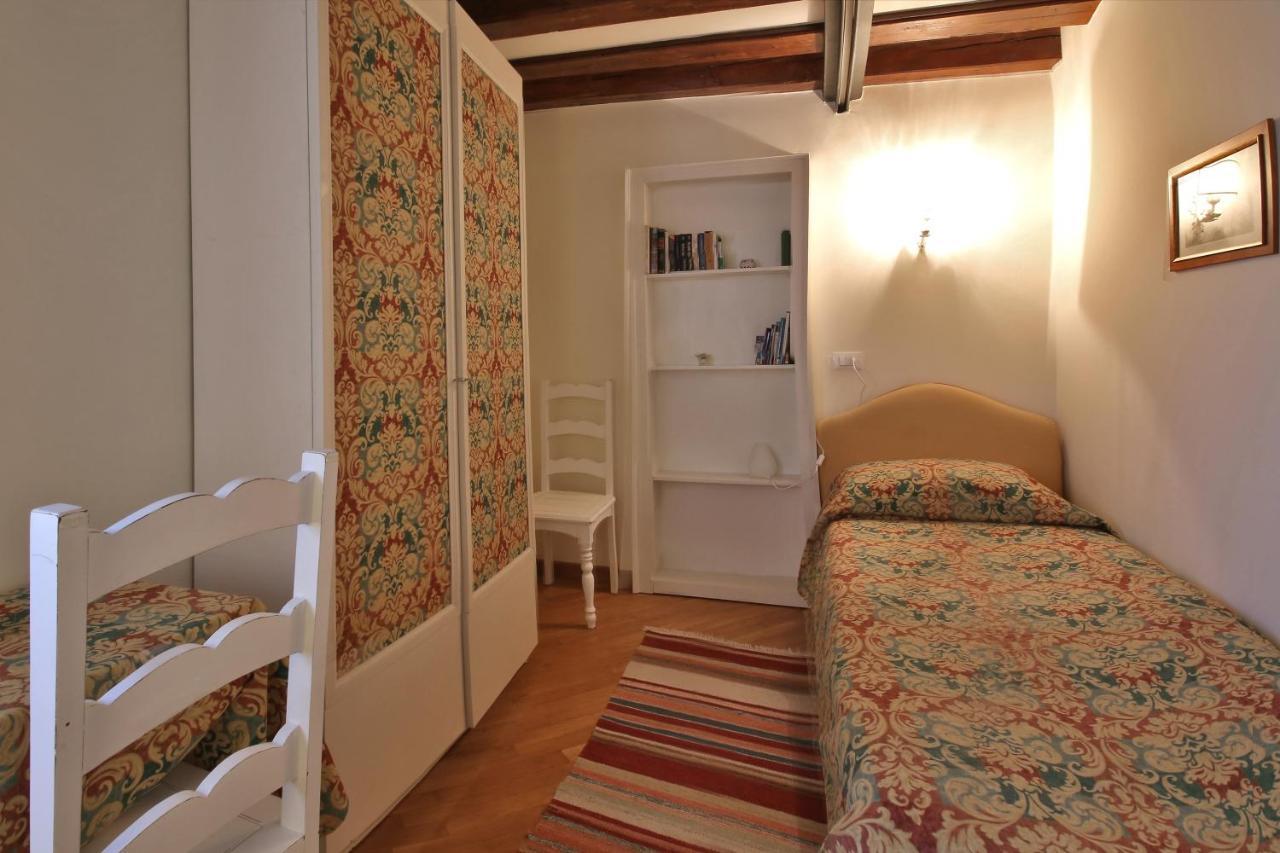 Appartamenti Inside Palazzo Foscarini ヴェネツィア エクステリア 写真