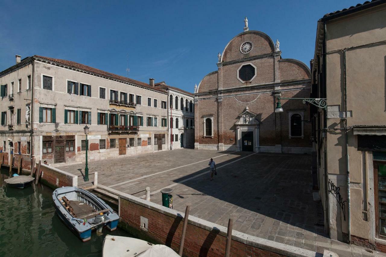 Appartamenti Inside Palazzo Foscarini ヴェネツィア エクステリア 写真